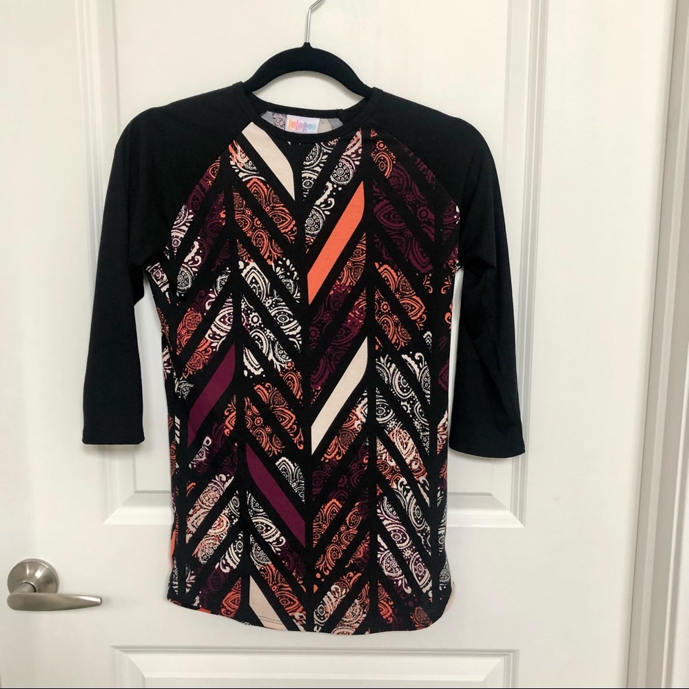 Lularoe Randy raglan sleeve T-shirt